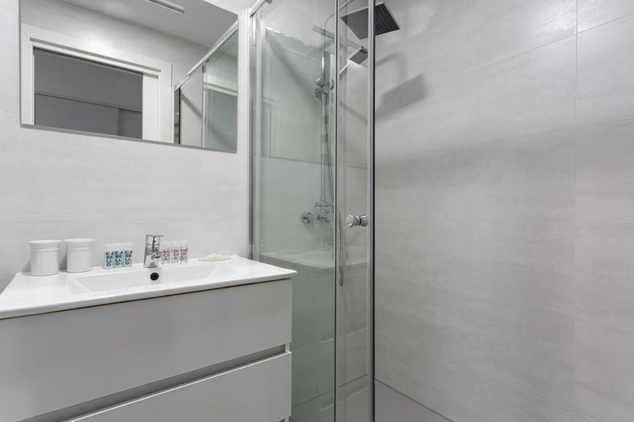 1 Bedroom 1 Bathroom Furnished - Av De America - Studio - Mintystay Мадрид Екстер'єр фото