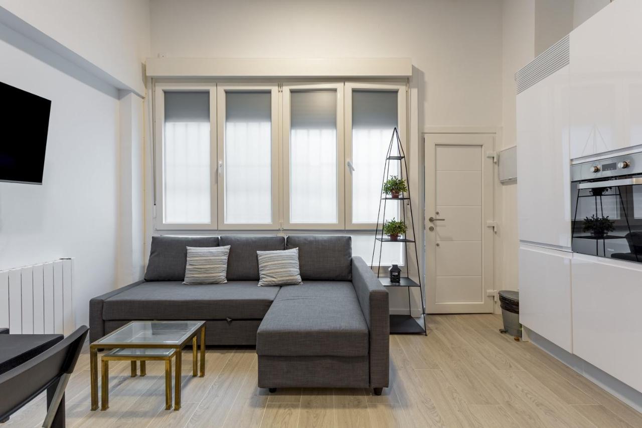 1 Bedroom 1 Bathroom Furnished - Av De America - Studio - Mintystay Мадрид Екстер'єр фото